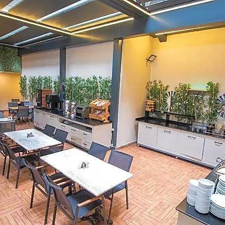 Hotel Deluxe Myway 4*