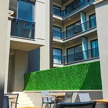 Hotel Deluxe Myway