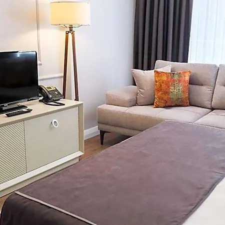 Hotel Deluxe Myway 4*